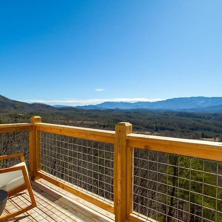 3 Pines Lodges Luxury Mountain View Hot Tub 세비어빌 외부 사진