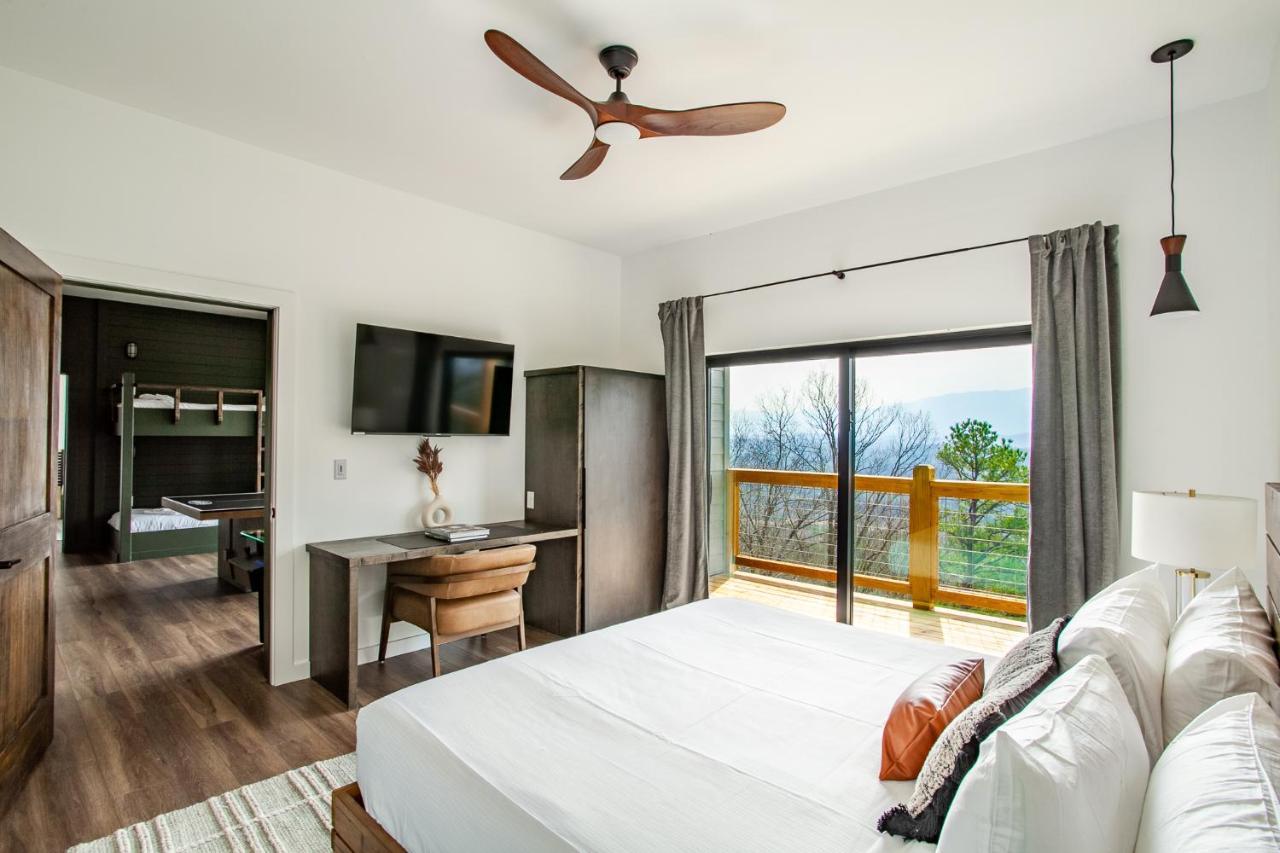 3 Pines Lodges Luxury Mountain View Hot Tub 세비어빌 외부 사진